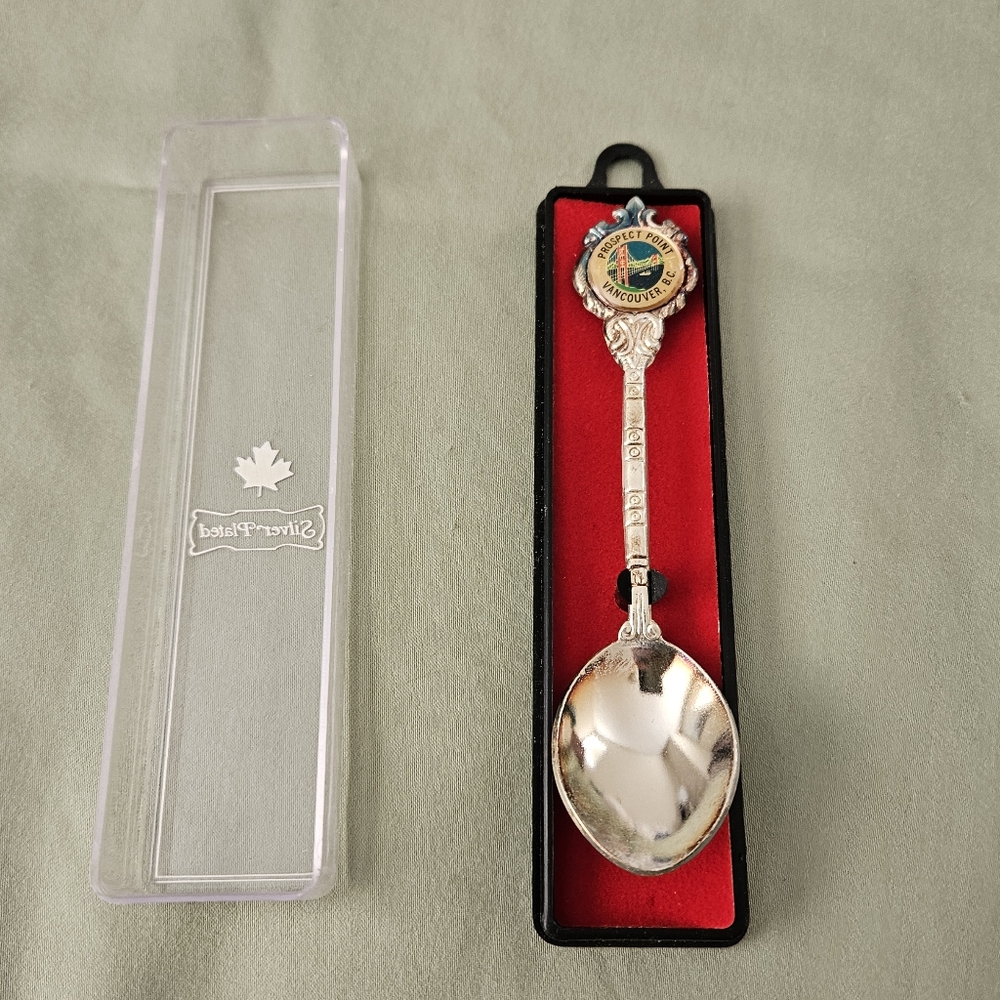 Vintage Prospect Point Vancouver BC Silver‎ plated Souvenir Spoon in a Box - Picture 2 of 4